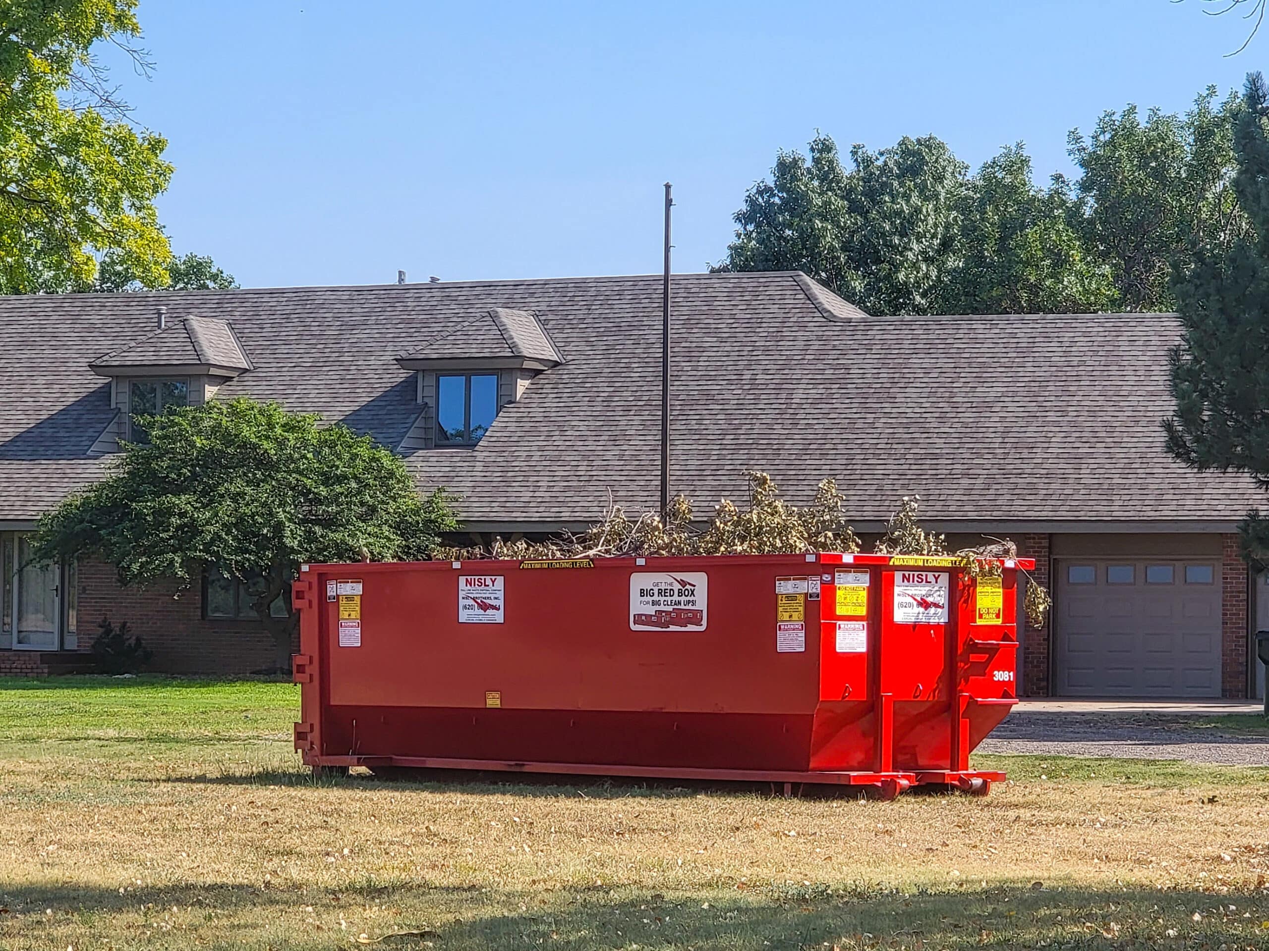 30-yard-roll-off-dumpster-for-